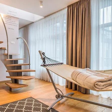 Apartment 2-level Penthouse With Terrace And Free Parking